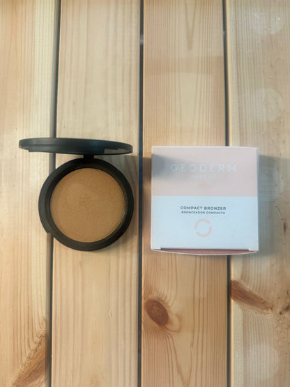 Geoderm Natural and Vegan Compact Bronzer