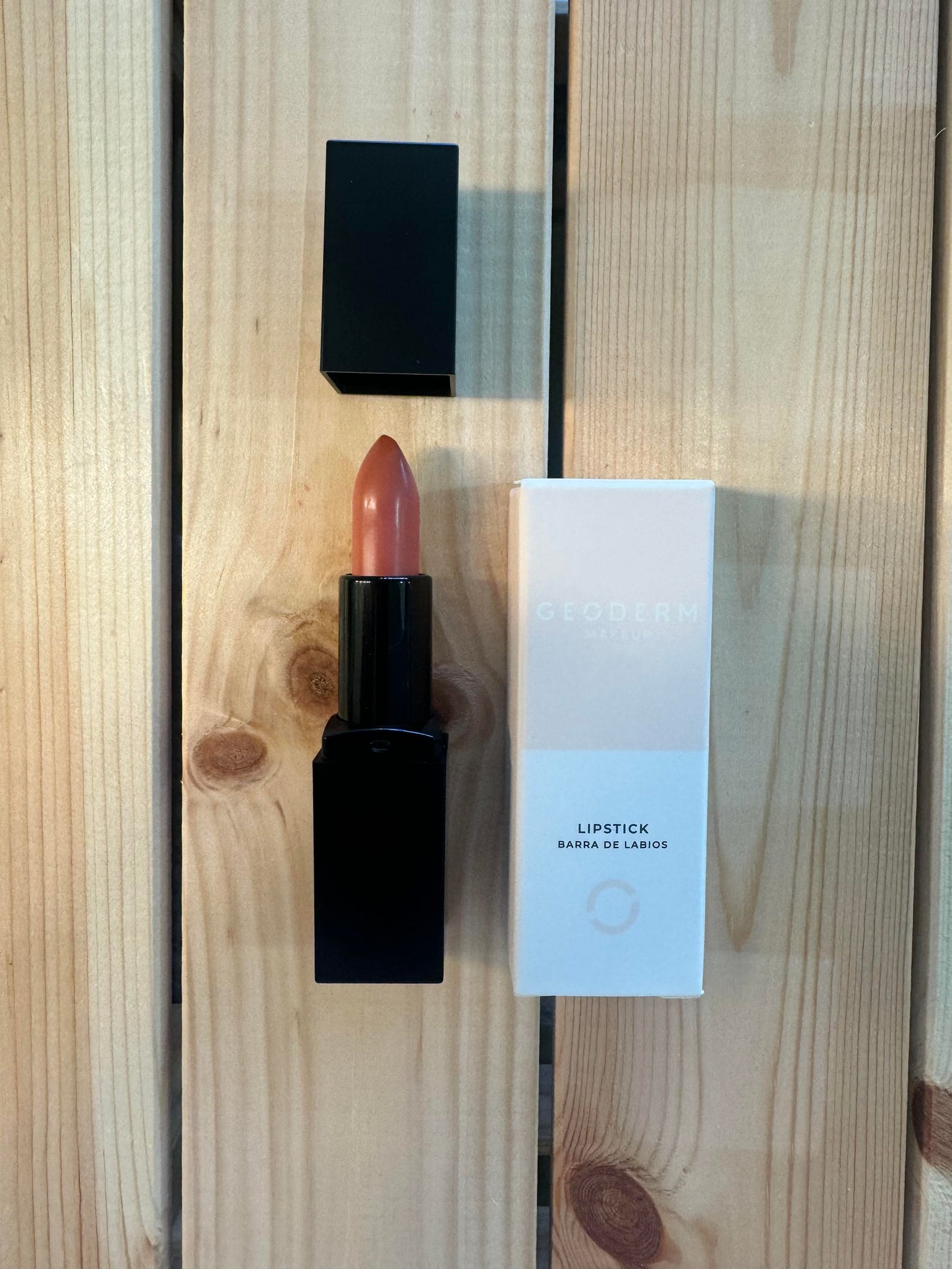 Geoderm Natural Lipstick (Hollyhock)